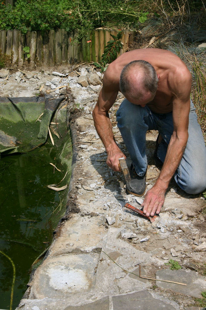 La cr�ation et construction d'une terrasse en bois - pr�paration de l'assise  4 