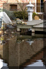 Un bassin de jardin de r�ve au printemps   41 